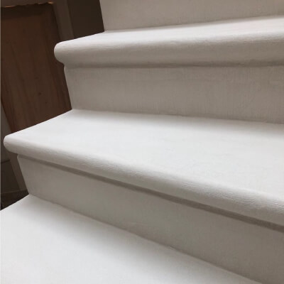 round cement steps