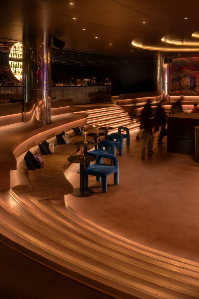 Moxy Hotel - Ideal Work UK Solidro